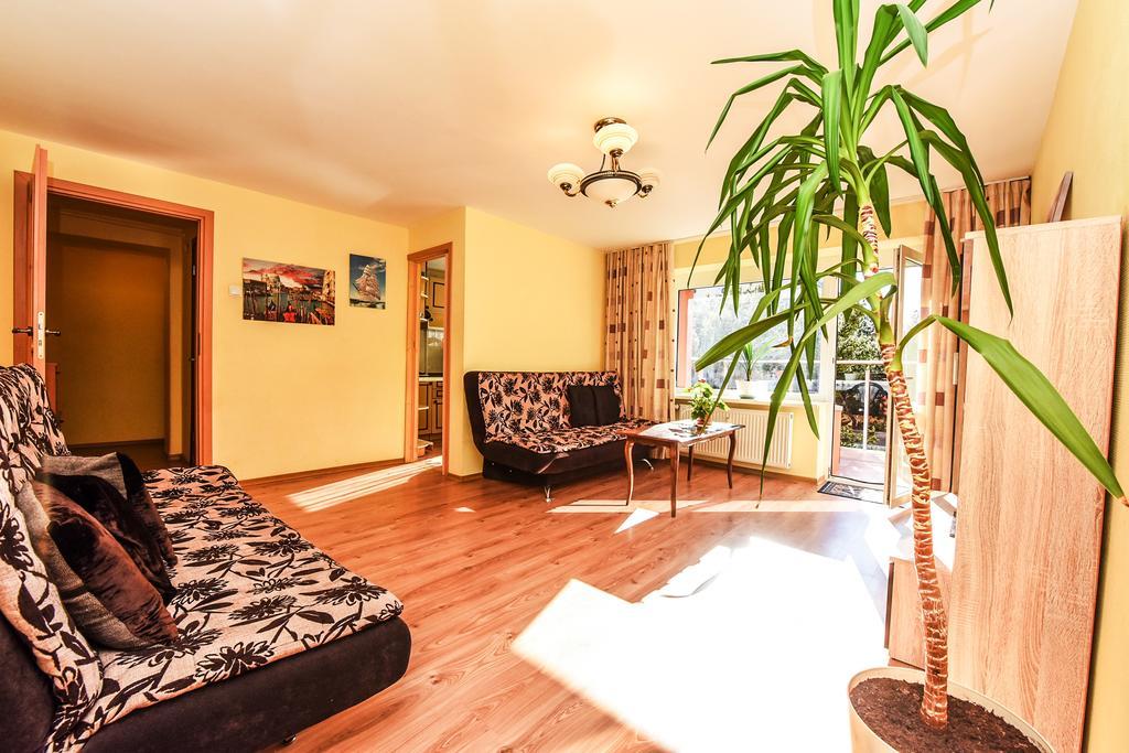 Neriesapartment No.3 With Terrace In Centrum パランガ エクステリア 写真